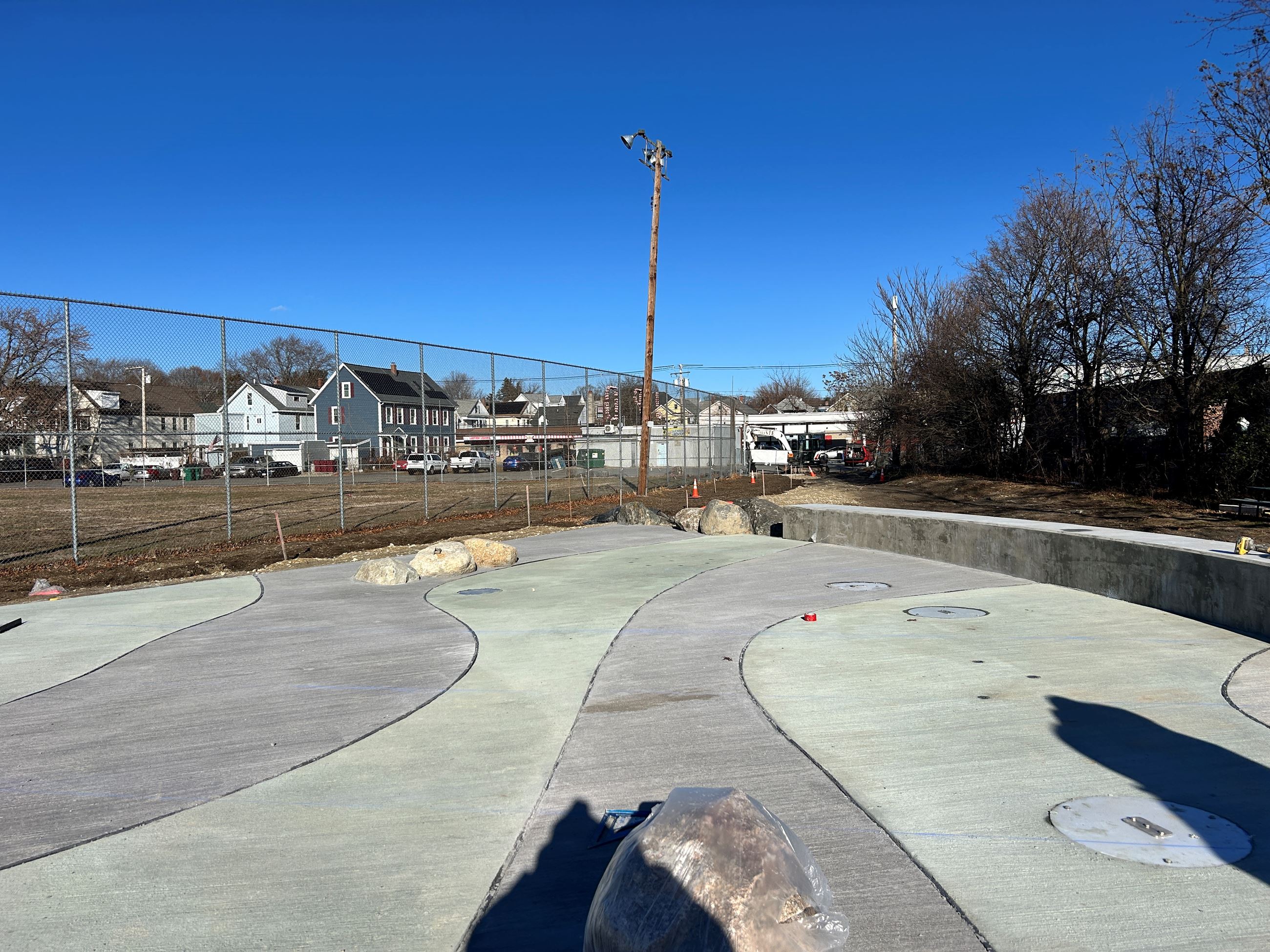 20251201_180648736_iOS